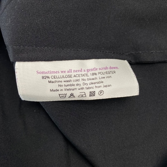 M.M. LAFLEUR The Didion Top Short Sleeve Crew Neckline Crepe in Black Size Small - Picture 5 of 8